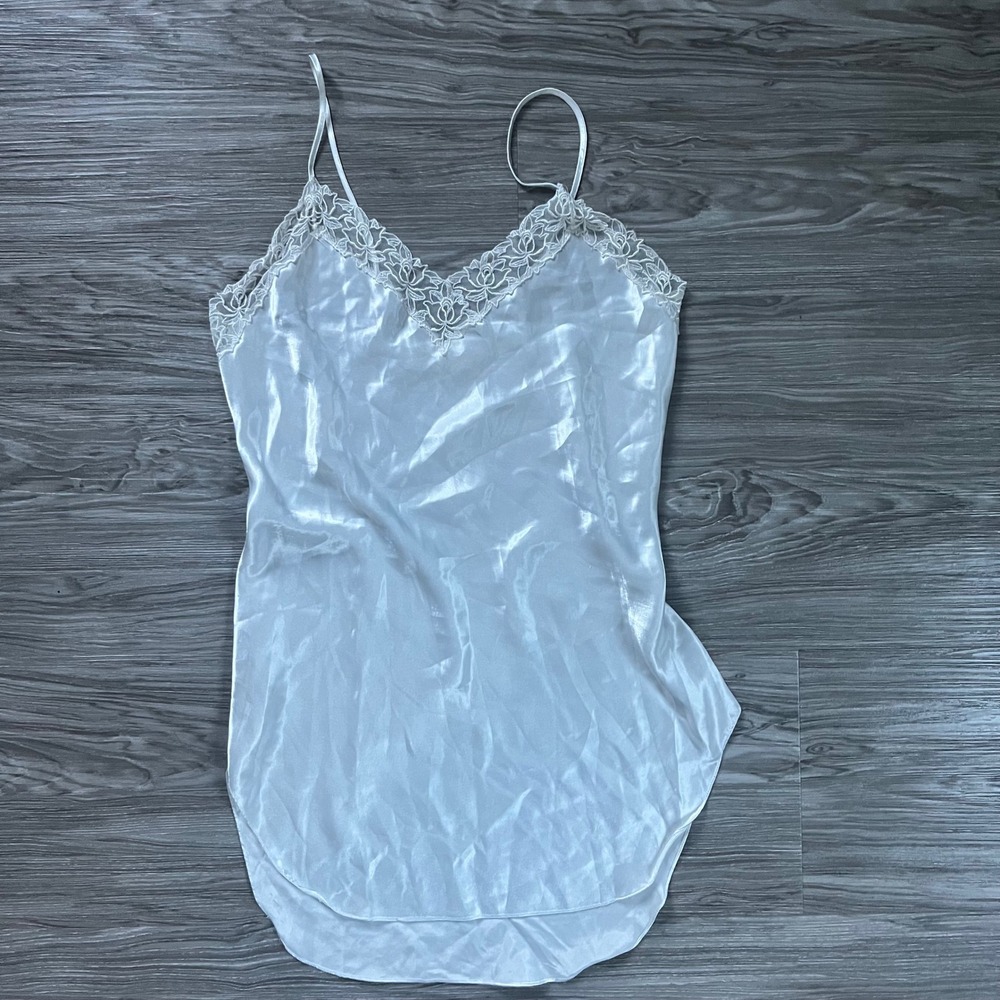Vintage Victorias Secret Gold Label White Satin Lace Trim Chemise Nightgown S